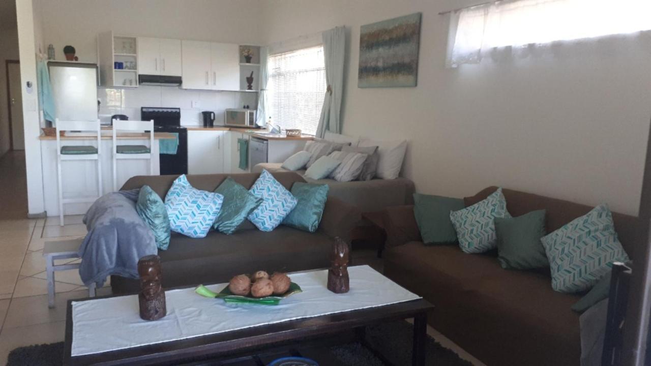 Umtamvuna View Cabanas Port Edward Extérieur photo